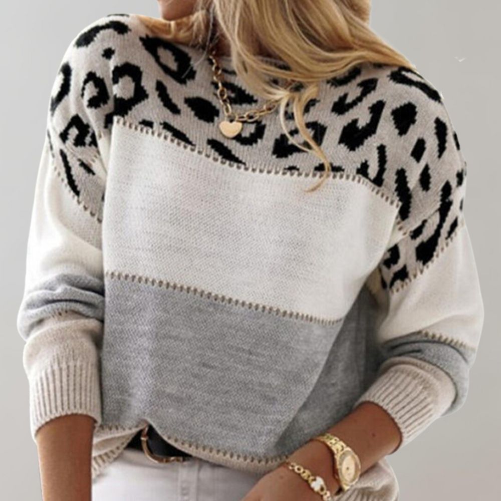 LUNA - WOMANS SWEATER WITH ANIMAL PRINT