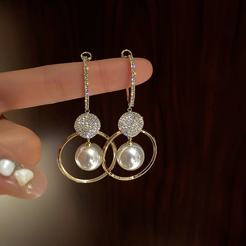 Luxury Earrings with Cultured Pearls and Zirconias