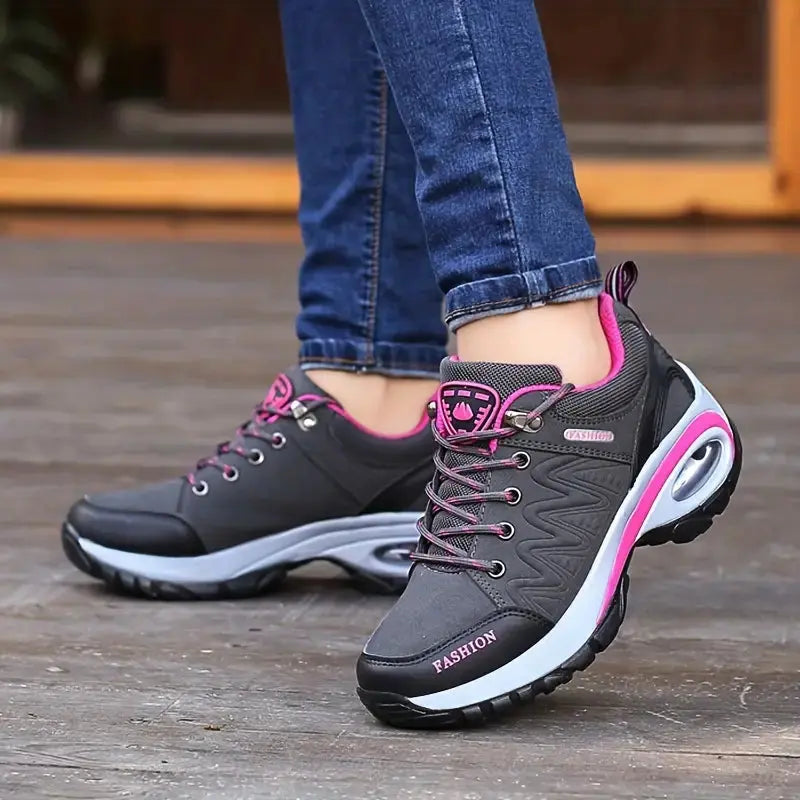 Emma - Suede hiking shoes