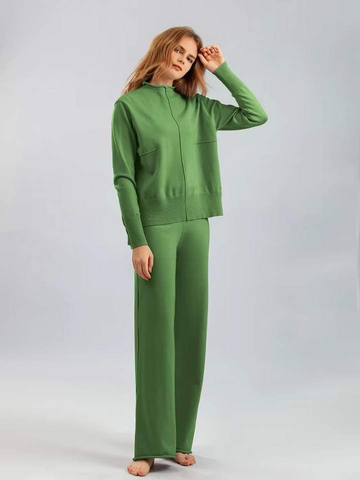 Tina/ Knitted mid-collar jumper and trousers