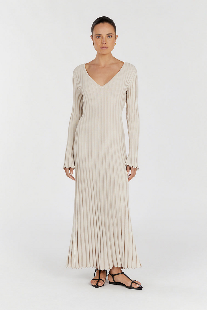 Gigi - V-Neck Sleeved Knit Midi Dress