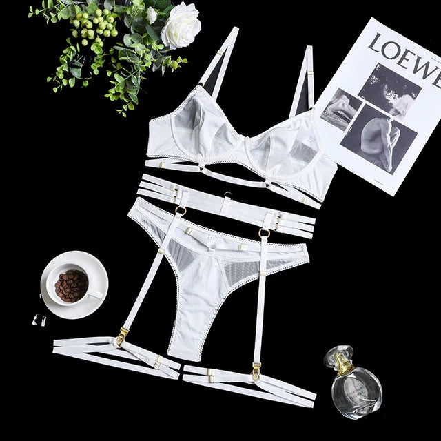 Alina | Three-Piece French Lingerie Set