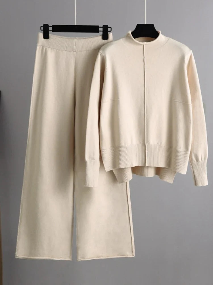 Tina/ Knitted mid-collar jumper and trousers
